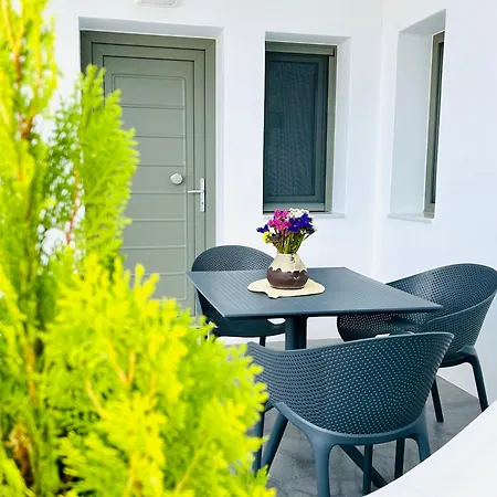 Luaz Naxian Living Semesterbostad *